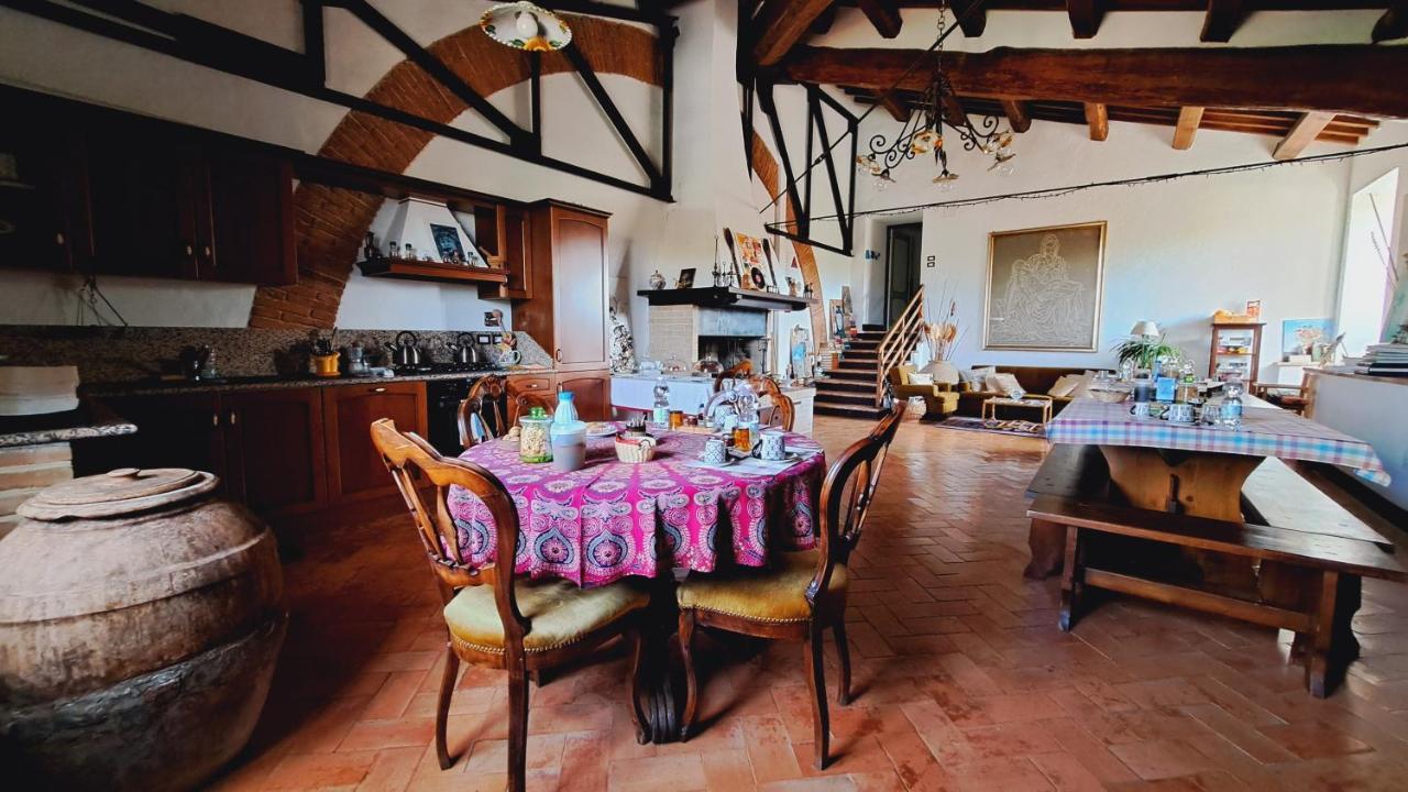 Agriturismo Abbazia Sette Frati A Casa Di Sara Pietrafitta  Extérieur photo