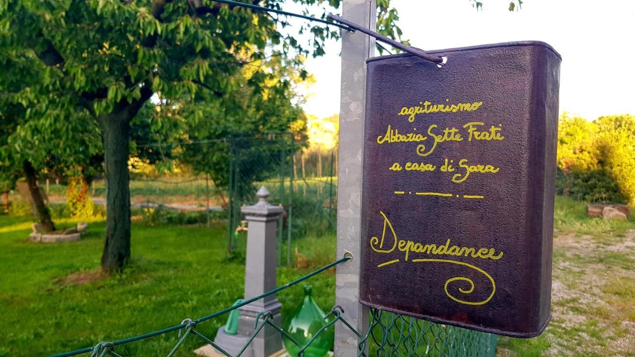 Agriturismo Abbazia Sette Frati A Casa Di Sara Pietrafitta  Extérieur photo