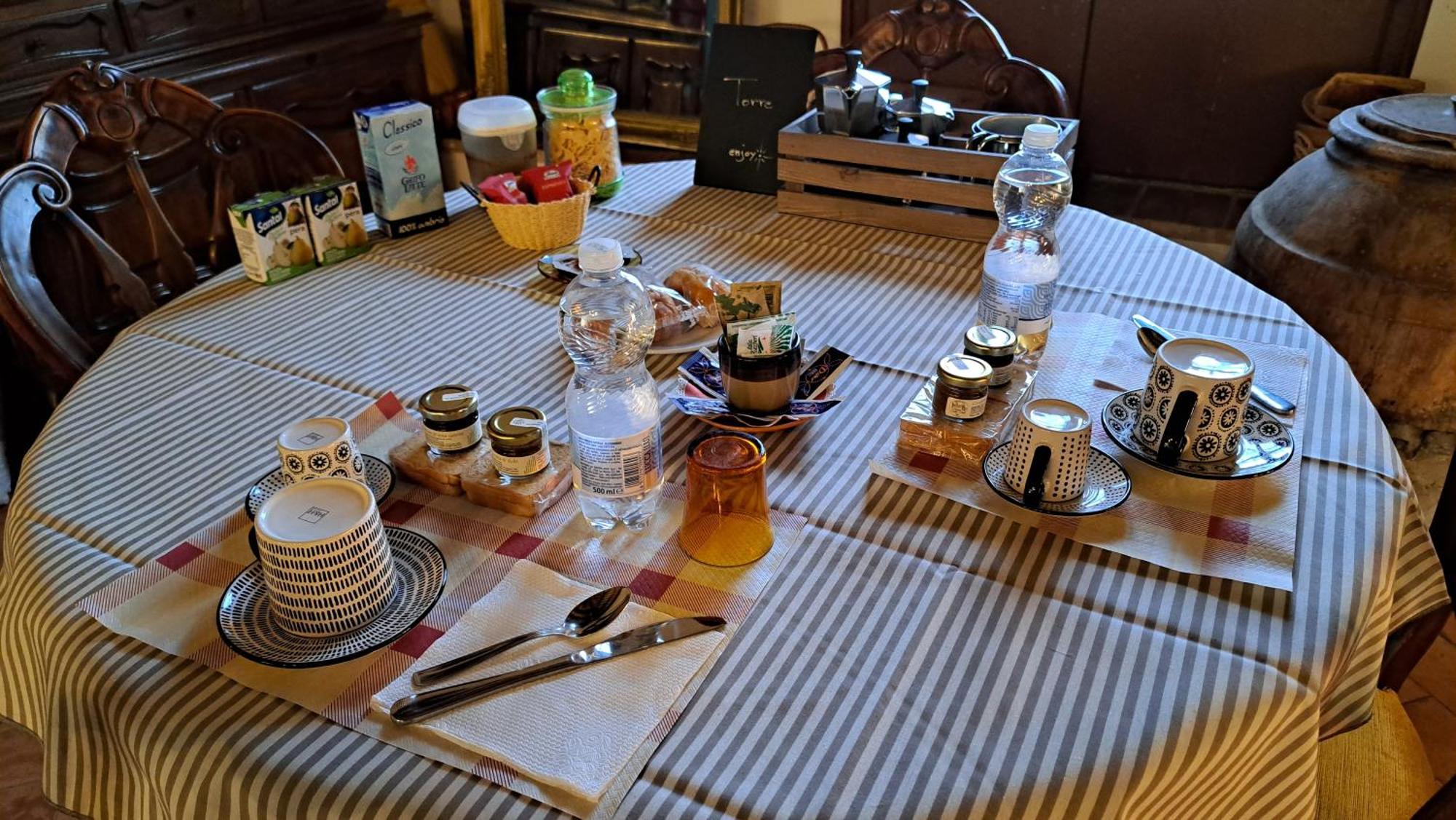 Agriturismo Abbazia Sette Frati A Casa Di Sara Pietrafitta  Extérieur photo